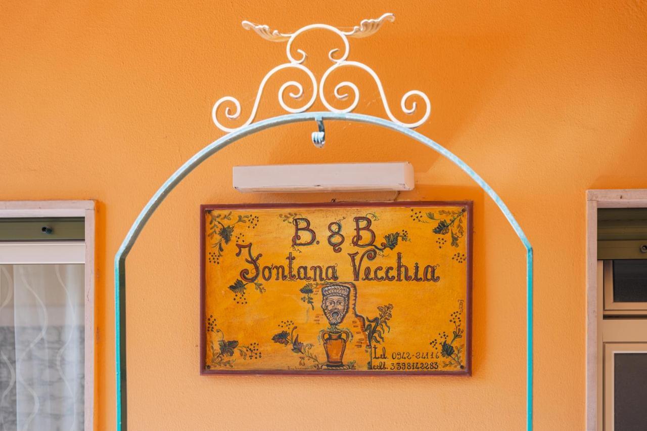 타오르미나 Fontana Vecchia B&B 외부 사진